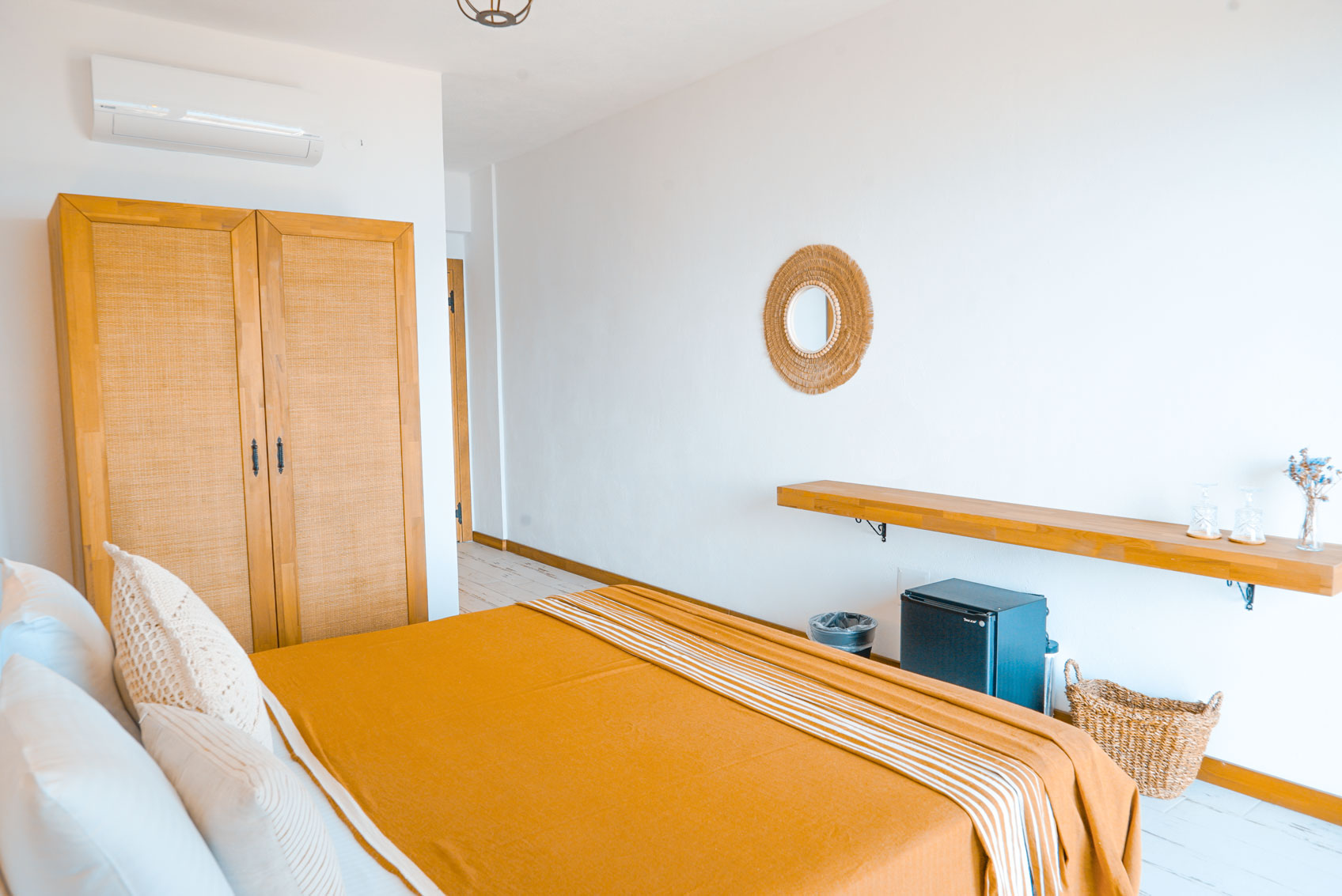 Deluxe Deniz Manzaralı Balkonlu Oda